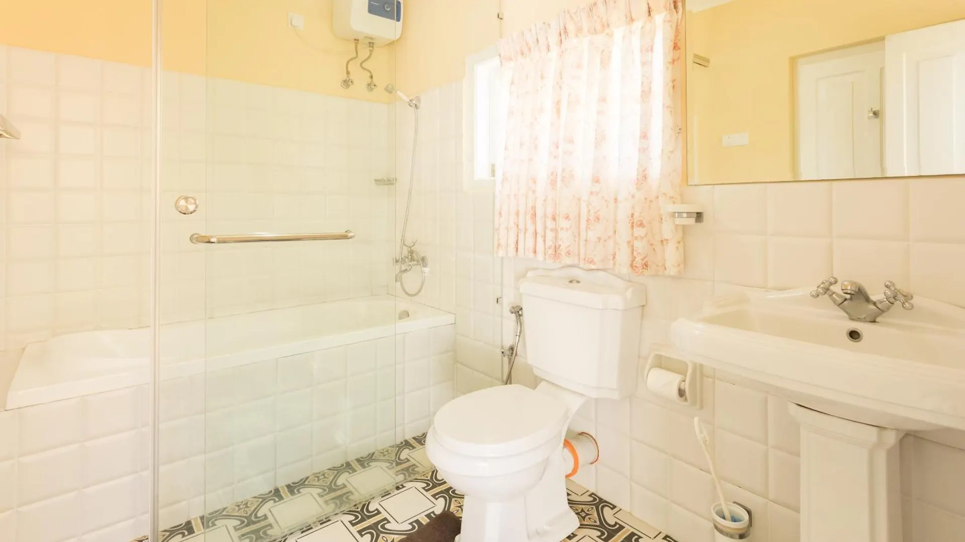 Rockbourne Bungalow Kandy