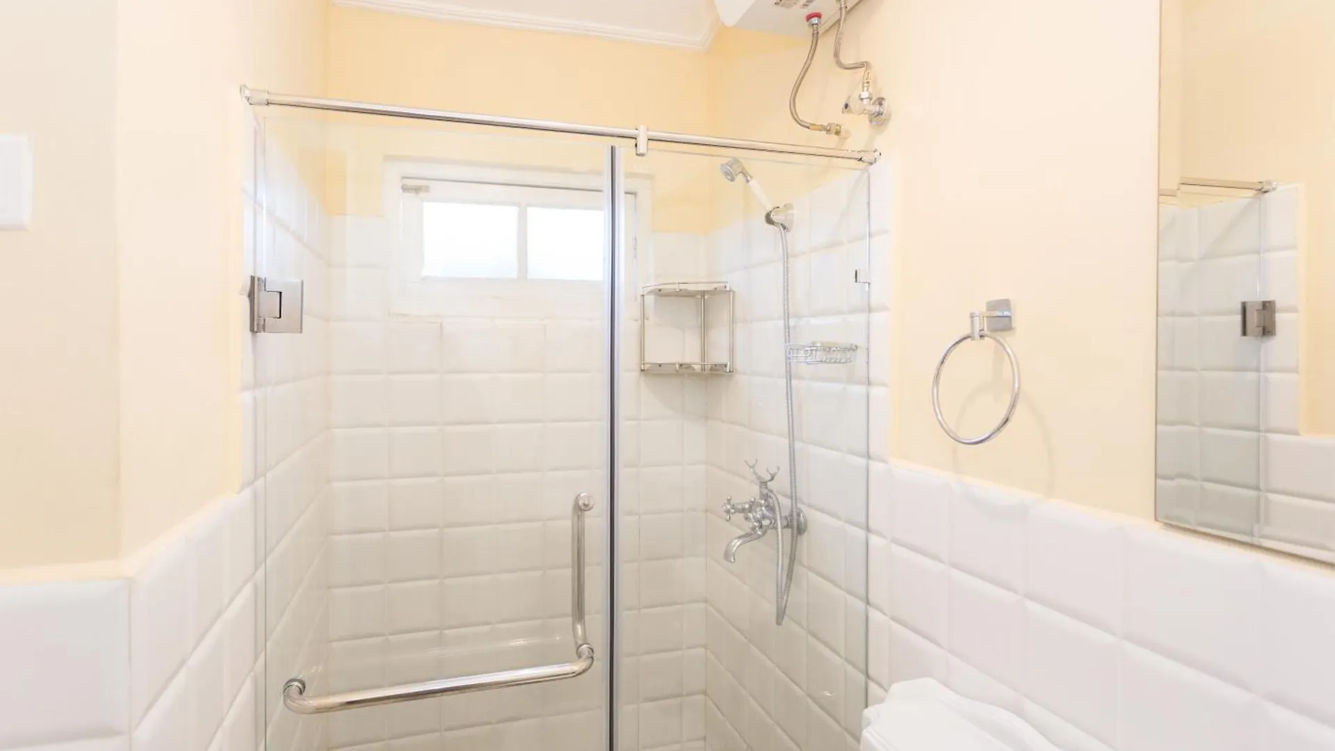 Rockbourne Bungalow Kandy Bed & Breakfast